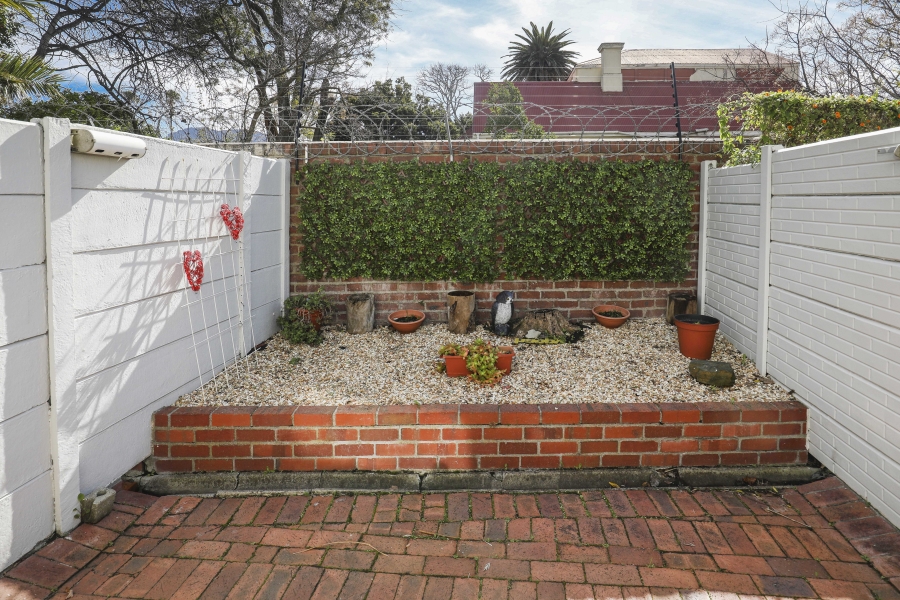 2 Bedroom Property for Sale in Plumstead Western Cape